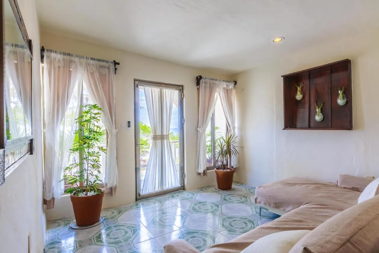House Of Mirrors Villa Isla Mujeres