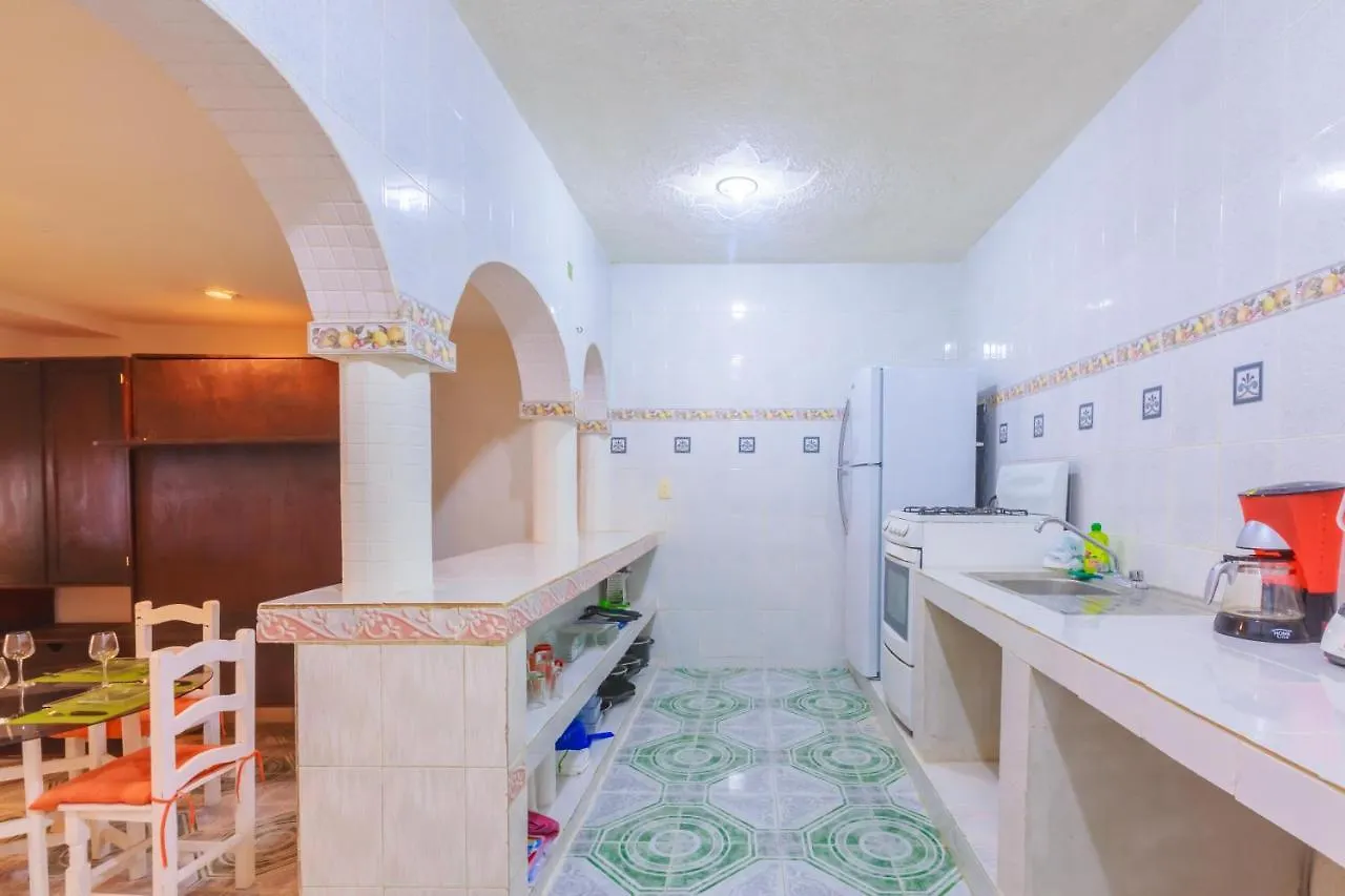 House Of Mirrors Villa Isla Mujeres
