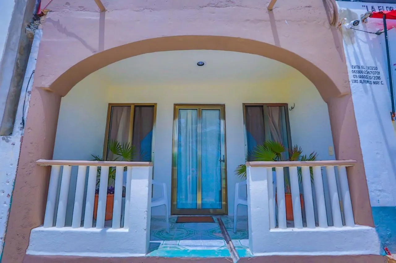 House Of Mirrors Villa Isla Mujeres